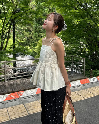 Shoulder ribbon camisole blouse