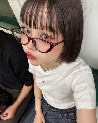 Cat-eye frame