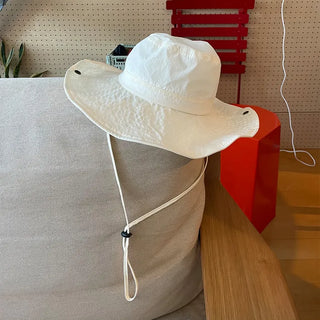Simple bucket hat