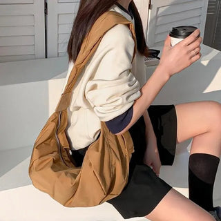 Bite Nylon Zipper Shoulder Bag