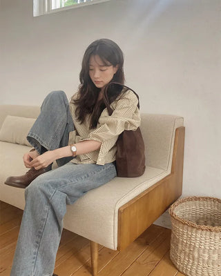 Semi-wide straight denim pants