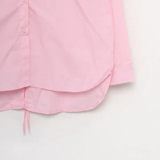 Back slit ribbon shirt