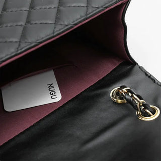 Quilted chain bag