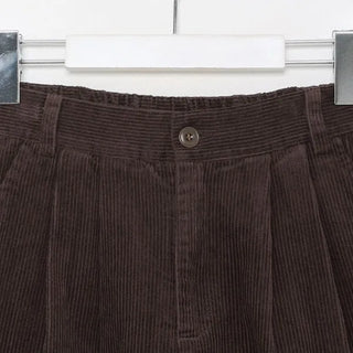Two-pleat corduroy shorts