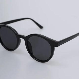 Round sunglasses
