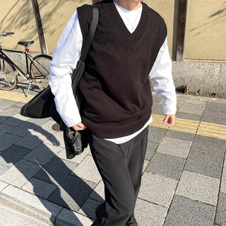 daily v neck vest