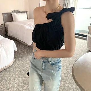 One-shoulder ribbon top