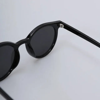 Round sunglasses