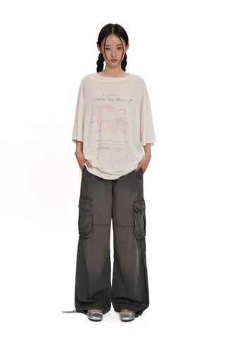 [Moromoro2] Washed Bow Graffiti Rhinestone Oversized  Tee