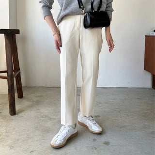 Straight slim slacks