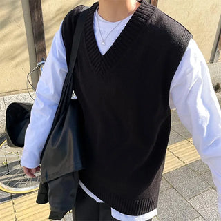 daily v neck vest