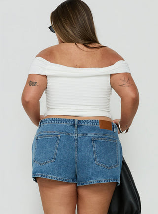 Dreamful Low Rise Mini Denim Short Mid Blue Wash Curve
