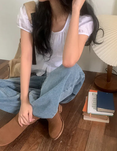 Button-up shirred short-sleeved blouse