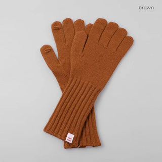 Finger-slit knit gloves