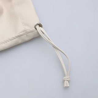 Simple retro bucket bag