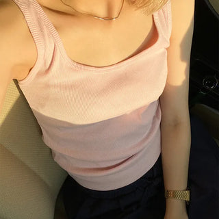 Ribbed round sleeveless top