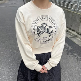 Circle Lettering Crop Sweatshirt