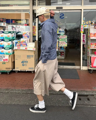 Two-pleat Bermuda shorts