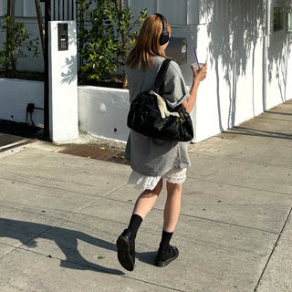 High-quality vintage shoulder bag