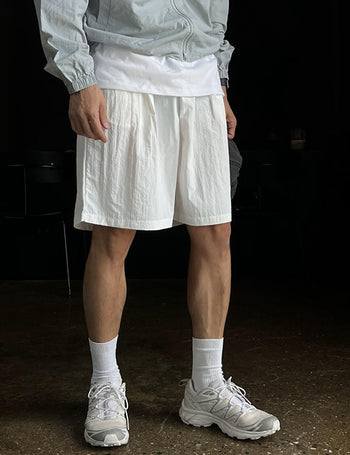 Nylon Bermuda banding pants (cool fabric)
