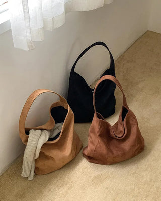 [A must-have for those who carry a lot of belongings] Suede Big Tote Bag/Shoulder Bag
