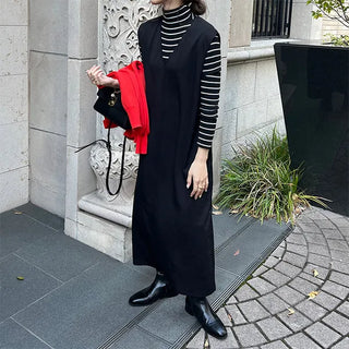 Big V-neck dress