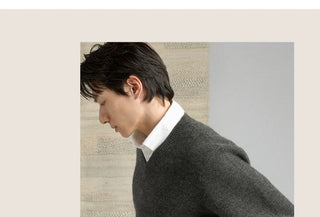[CULTUM] Pure Wool V-Neck Knit Sweater