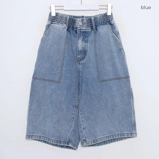 Pocket denim shorts