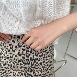 White Heart Ring