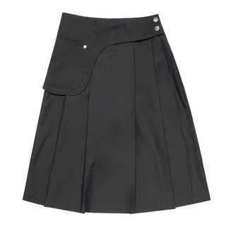 Belted pleated skirt