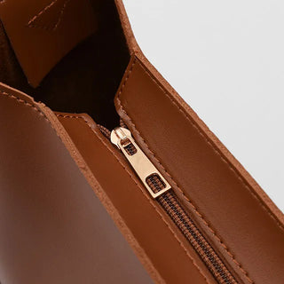 sikaku shoulder bag