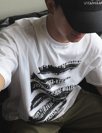 Seventy Printed Short Sleeve T-shirt (2 colors)