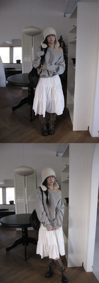 Sina One-Off Studded Sweatshirt- 2 Colors