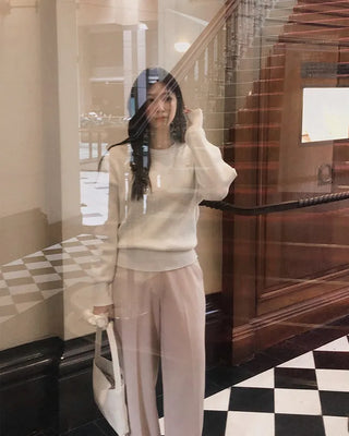 [U-neck/V-neck] 2 types of standard basic knitwear