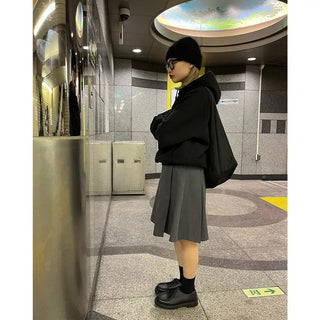 Pleated medium skirt