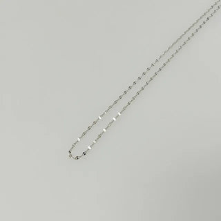 light simple neckless
