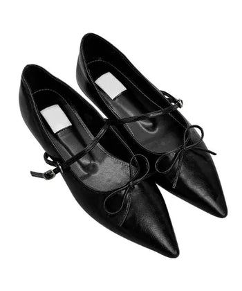 Ribbon pointed flats