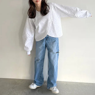 Slit sweatshirt