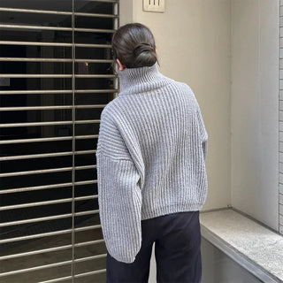 Twist knit zip-up