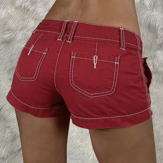 Zip-up button pocket low rise denim shorts
