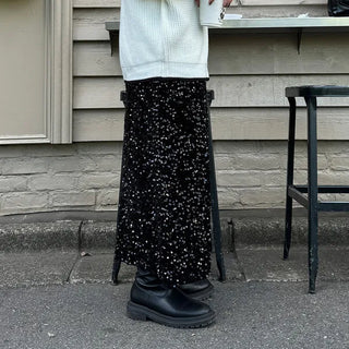 Sequined long skirt