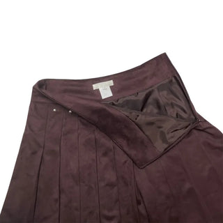 (2 colors) Suede studded pleated skirt