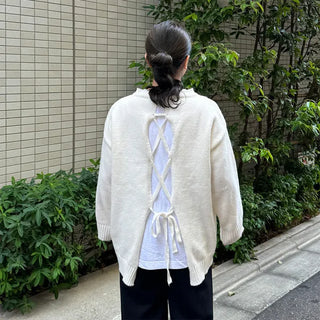 Lovely back ribbon knit