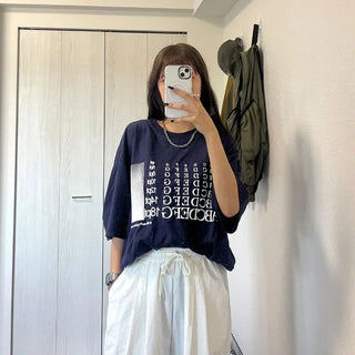 (Unisex) Font Print T-Shirt