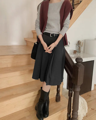Pleated midi skirt
