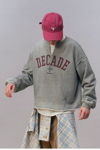[Monterest] Washed Split-Neck Graphic Sweatshirt