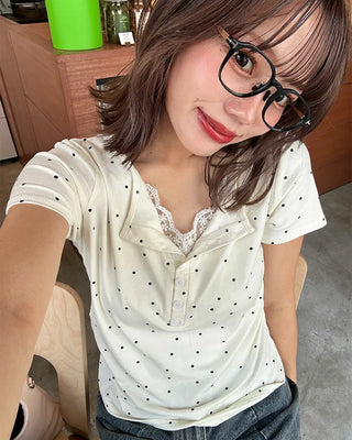 Dot lace detail short-sleeved T-shirt