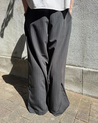Striped button design wide slacks