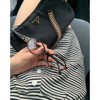 Round sunglasses