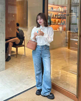 Frill neck ribbon blouse
